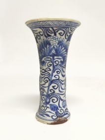 Qing Chinese Export Porcelain B&W Gu Vase, Vungtau