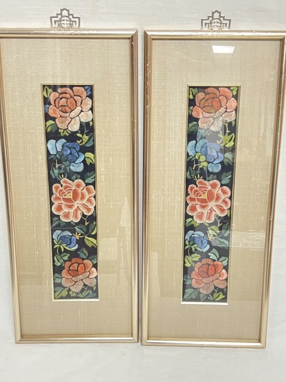 Pr. of Chinese DaZi Style Embroideries: Pr. of Chinese DaZi Style Embroideries, 23.5in