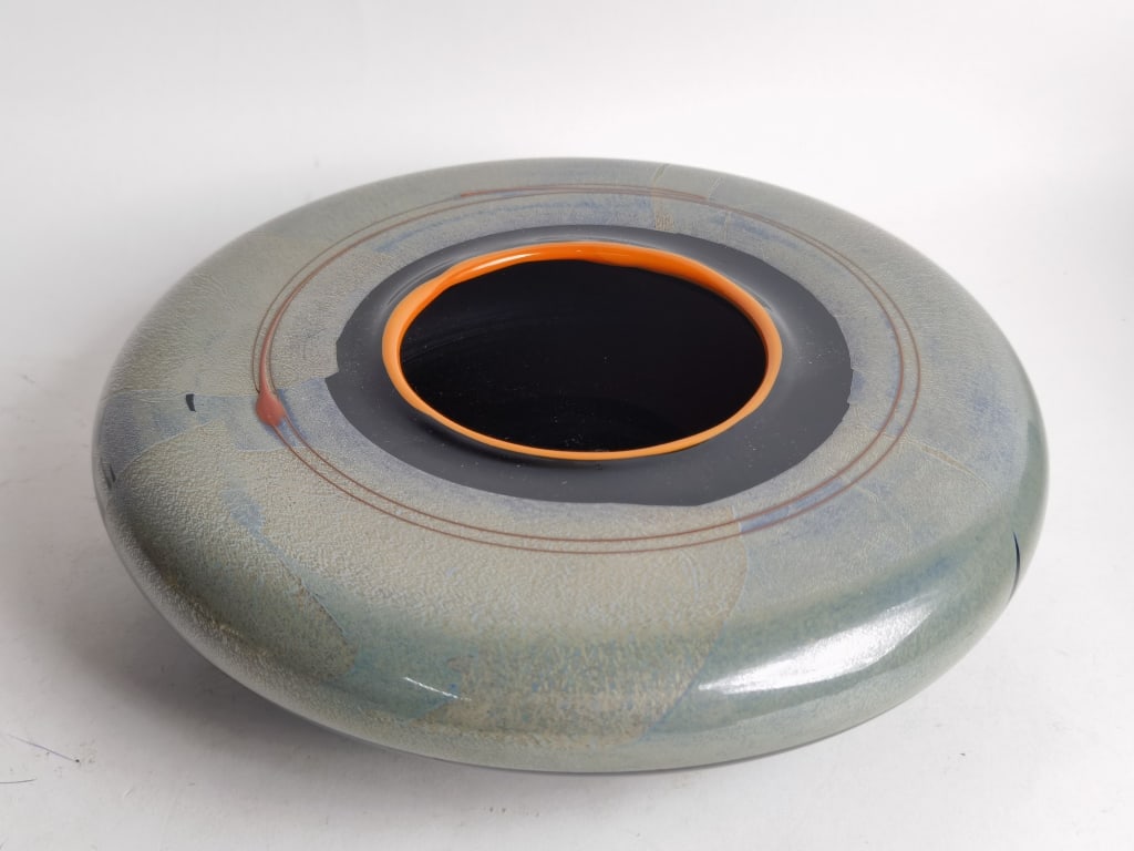 Studio Paran Hand Blown Glass Enso Ikebana Vase (1 of 5)