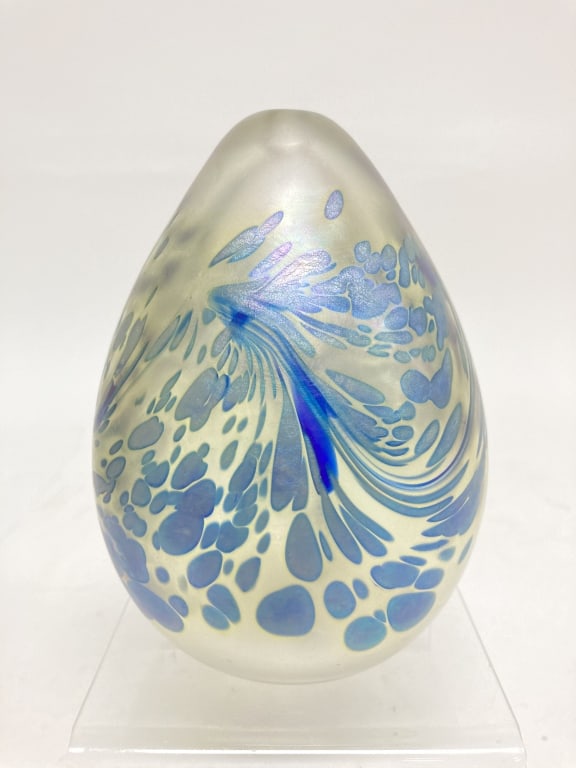 1990 MST Studios Frosted Iridescent Splatter Glass: 1990 MST Studios Frosted Iridescent Splatter Glass Vase, 1/30, 5 3/8in