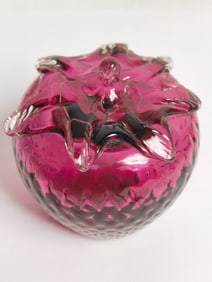 Rossi Glass Canada Glass Strawberry Paperweight