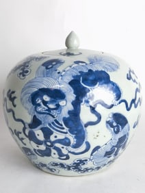 18-19th C. Chinese Porcelain Pea Glaze B&W Jar