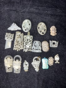 Group of Chinese Small Jade Pieces