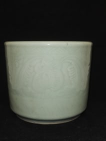 18th C. Chinese Porcelain Pea Glaze Relief Carved