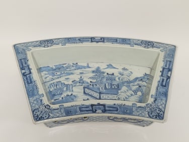 Large Qing Chinese Porcelain B&W Fan Shape Narciss