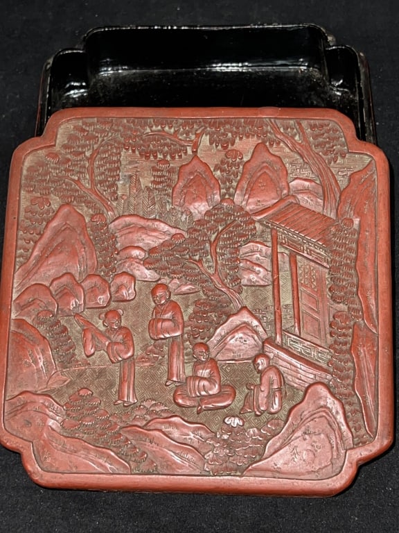 Qing Chinese Cinnabar Carved Lobed Box (1 of 4)