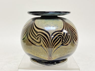 Peter Vanderlaan Brown Glass Pulled Feather Vase