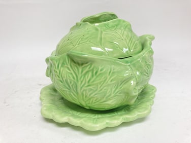 Vintage Holland Mold 1982 RJ Porcelain Cabbage Bowl
