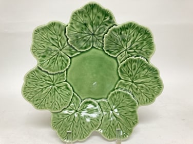Vintage Bordallo Pinheiro Porcelain Geranium Plate