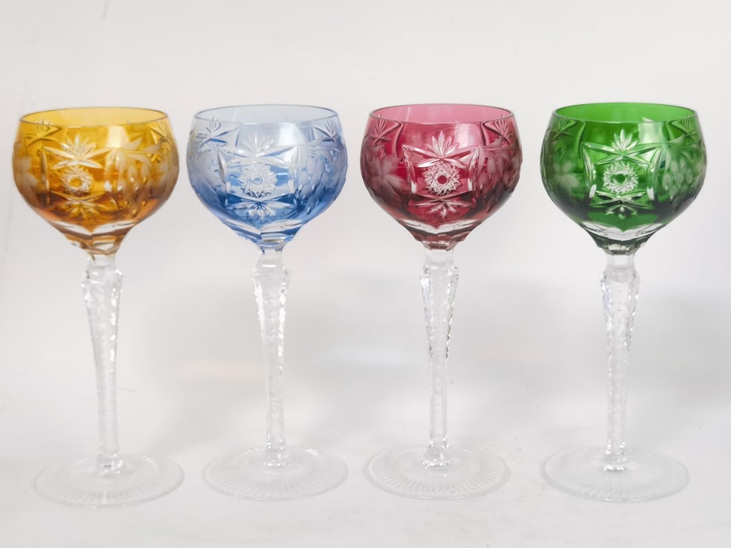 (4) Vintage Bohemian Cut-to-Clear Wine Glasses: (4) Vintage Bohemian Cut-to-Clear Wine Glasses, 8.25in