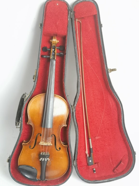 Vintage Anton Beder Antonius Stradivarius Violin (1 of 10)