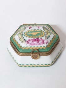 Eximious & Limoges Peint Main ND Porcelain Treasur