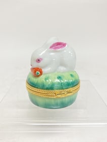 Vintage Porcelain White Rabbit Trinket Box