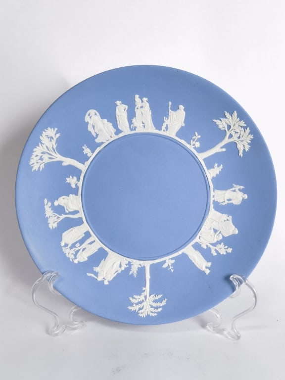 Vintage Wedgwood Blue Jasperware Plate: Vintage Wedgwood Blue Jasperware Plate, 9.5in