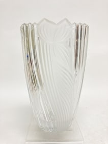 Anna Hutte Heavy Swirl Frosted Iris Lead Crystal V