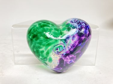 01/21/04 KAG Splatter Glass Heart Paperweight
