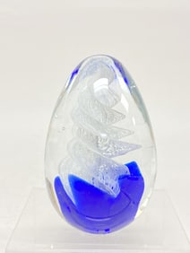 Unmarked White/Blue Swirl Glass Egg Paperweight