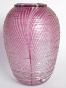 1989 Bruce Freund Pink Pulled Feather Swirl Glass