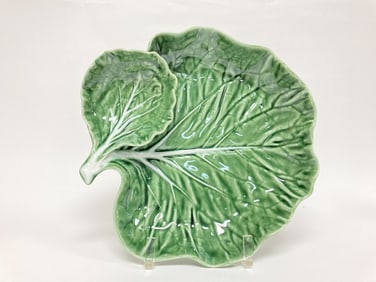 Bordallo Pinheiro Porcelain Green Cabbage Dip Plat