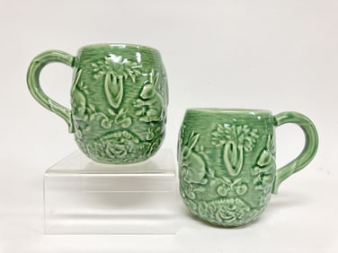 Pr. of Bordallo Pinheiro Porcelain Rabbit Green Mu