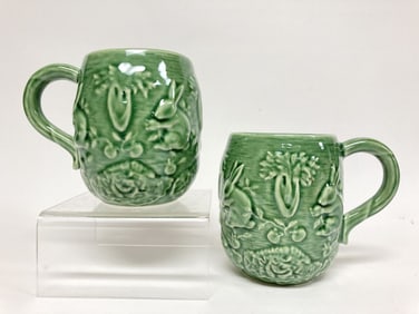 Pr. of Bordallo Pinheiro Porcelain Rabbit Green Mu