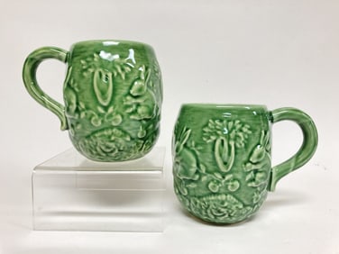 Pr. of Bordallo Pinheiro Porcelain Rabbit Green Mu