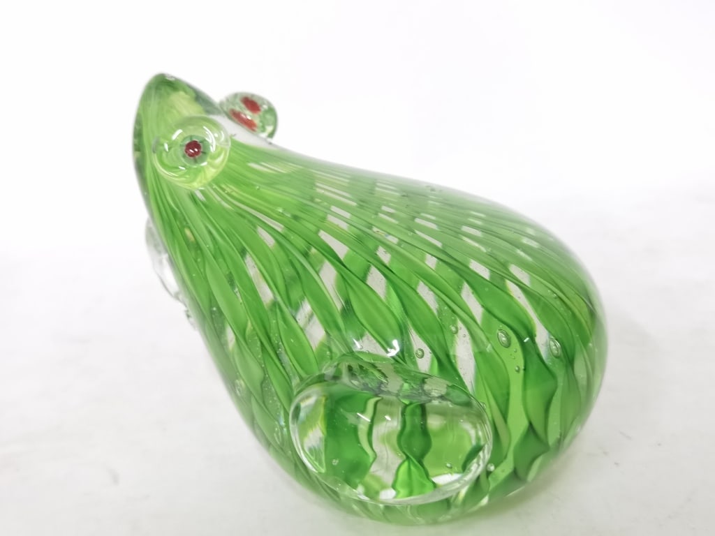 Vintage Murano Italy Green Swirl Glass Frog: Vintage Murano Italy Green Swirl Glass Frog, 4in by 5in