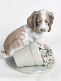 Lladro Spain Porcelain "It Wasn't Me" Dog Figurine
