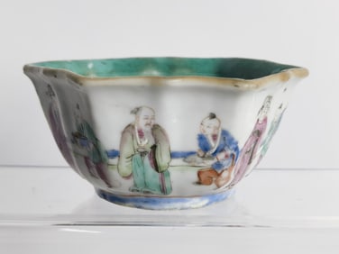 Qing Chinese Porcelain Hexagonal Famille Rose Bowl