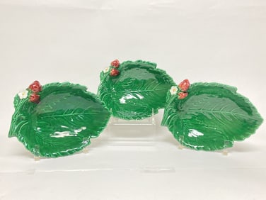(3) Vintage Italian Majolica Strawberry Leaf Bowls