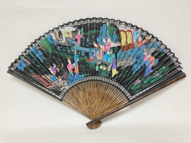 Vintage Chinese Hand Painted Folding Fan
