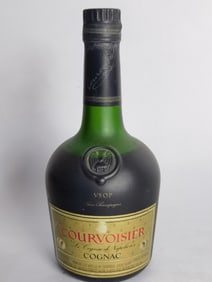 Vintage Courvoisier Le Cognac de Napoleon Cognac