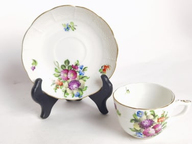 Vintage Herend Hungary Porcelain Floral Tea Cup Se