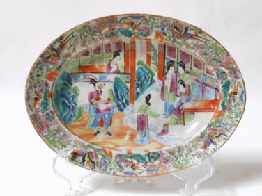 19th C. Chinese Export Porcelain Famille Rose Meda