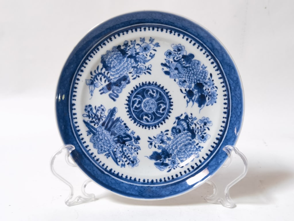19th C. Chinese Export Porcelain B&W Plate (1 of 3)