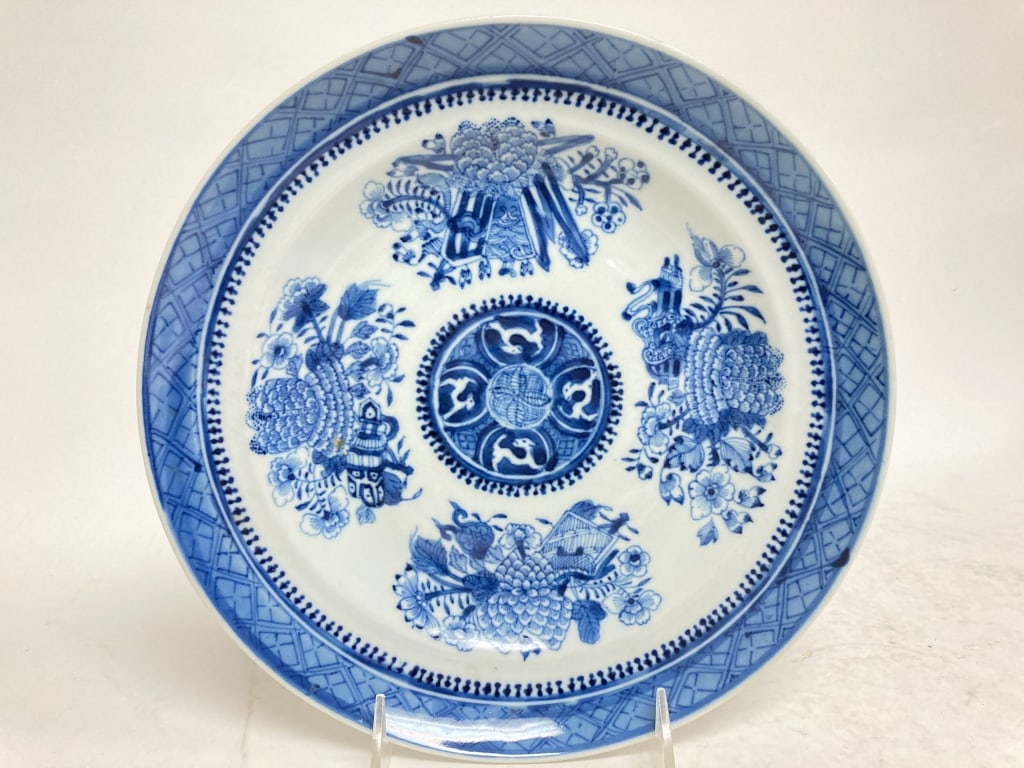 19th C. Chinese Export Porcelain B&W Plate (1 of 3)
