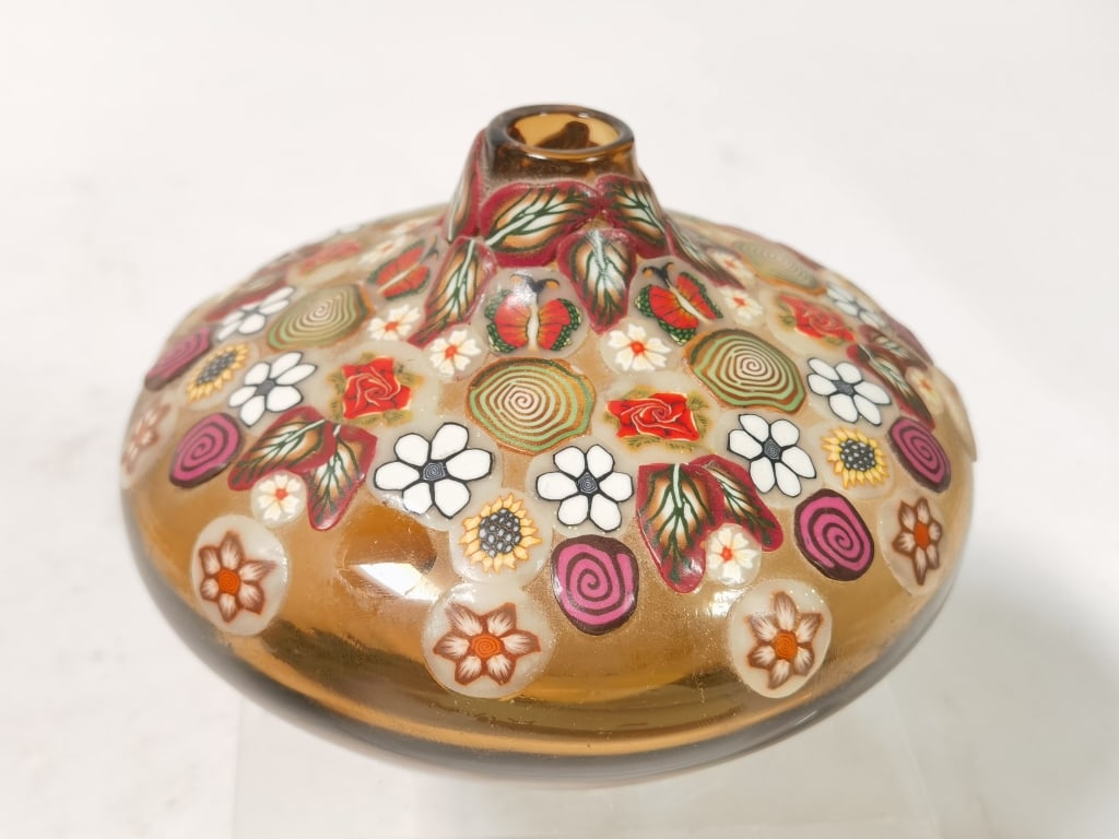 Antique Murano Italy Floral Amber Art Glass Vase: Antique Murano Italy Floral Amber Art Glass Vase, 4in by 5in