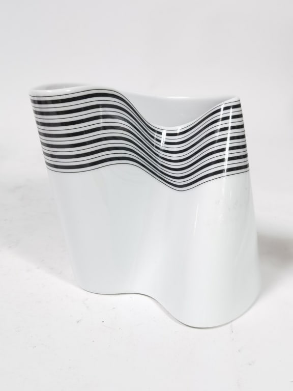 Vintage Rosenthal Studio-Line Barbara Brenner Vase (1 of 6)