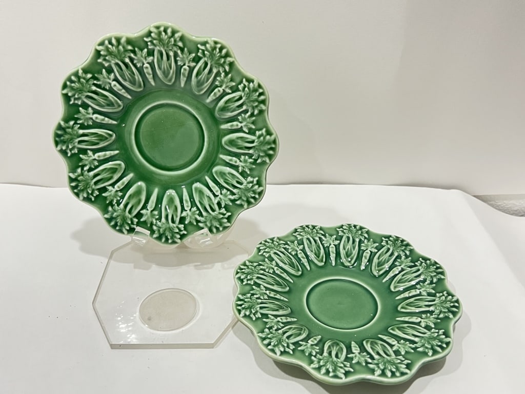 Pr. of Bordallo Pinheiro Porcelain Green Carrots Plates: Pr. of Bordallo Pinheiro Porcelain Green Carrots Plates, 6in
