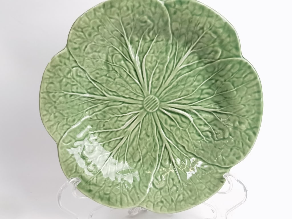 Vintage Bordallo Pinheiro Porcelain Cabbage Plate (1 of 6)