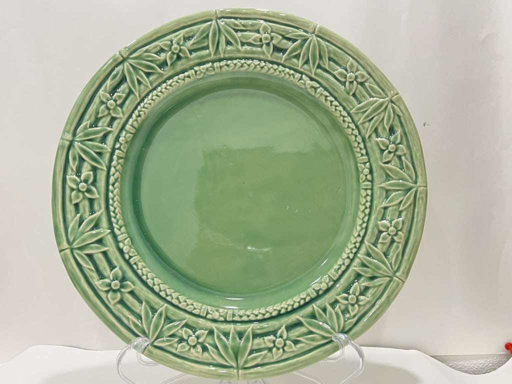 Large Bordallo Pinheiro Porcelain Green Bamboo Plate (1 of 3)