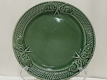 Bordallo Pinheiro Porcelain Green Rabbit Plate