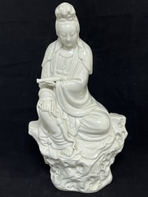 Qing Chinese Porcelain White Glaze Guanyin