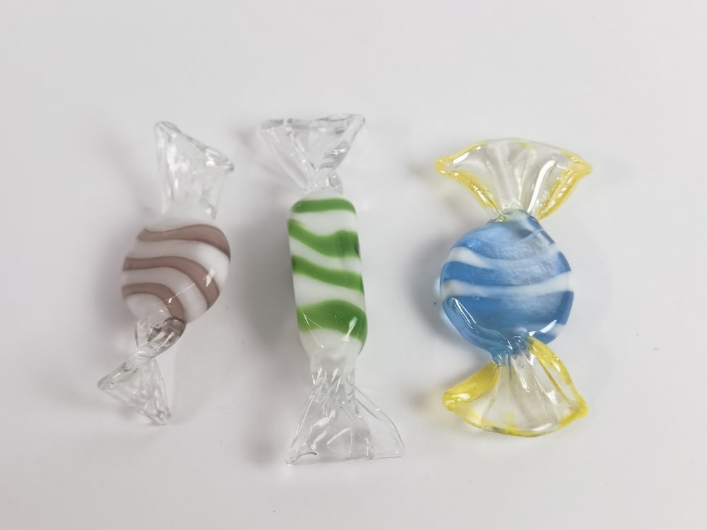 (3) Vintage Murano Italy Art Glass Candies: (3) Vintage Murano Italy Art Glass Candies, 2.5in