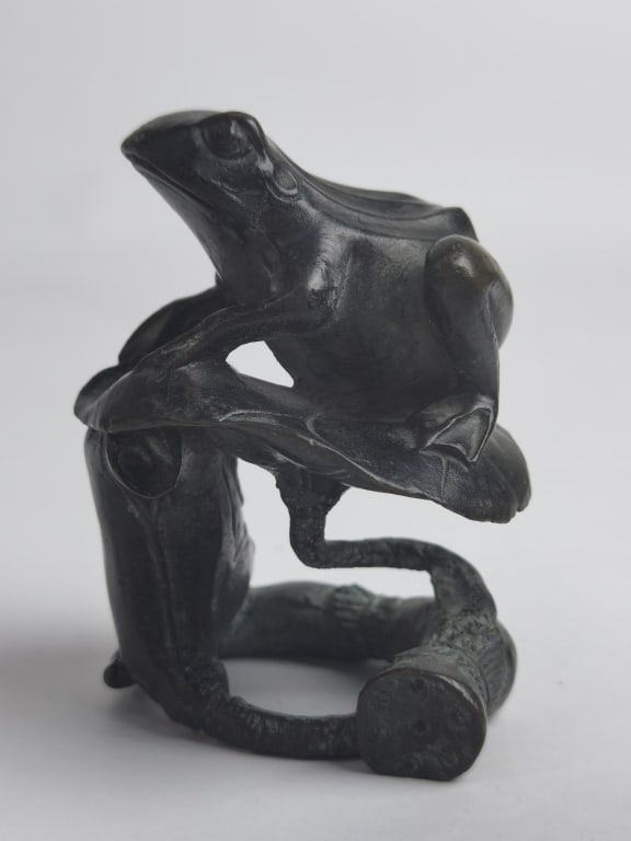 Vintage Japanese Bronze Frog Figurine (1 of 5)
