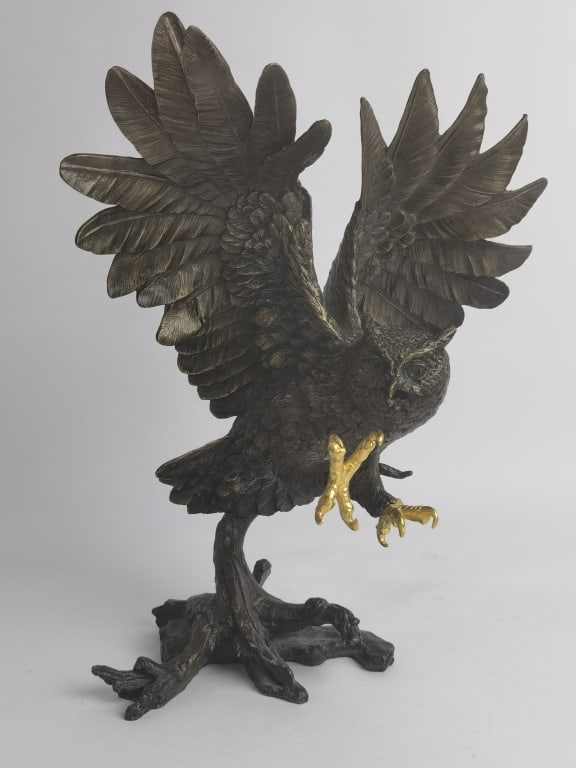 Large Vintage Signed Bronze Owl Sculpture (1 of 5)
