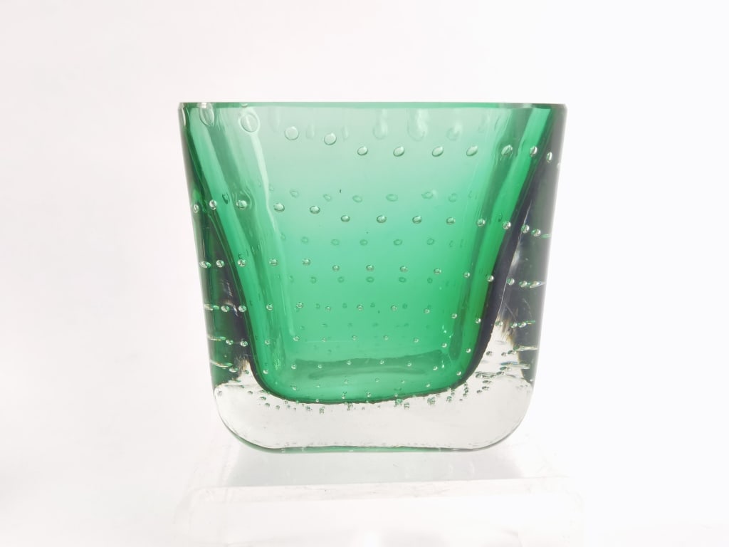 Vintage Erickson Art Glass Emerald Glass Square Va (1 of 3)
