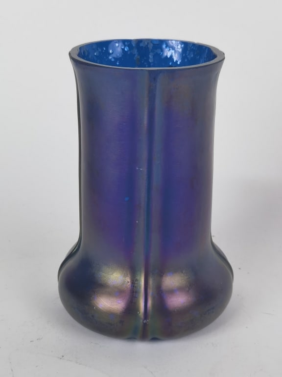 Vintage Ribbed Iridescent Glass Vase (1 of 4)
