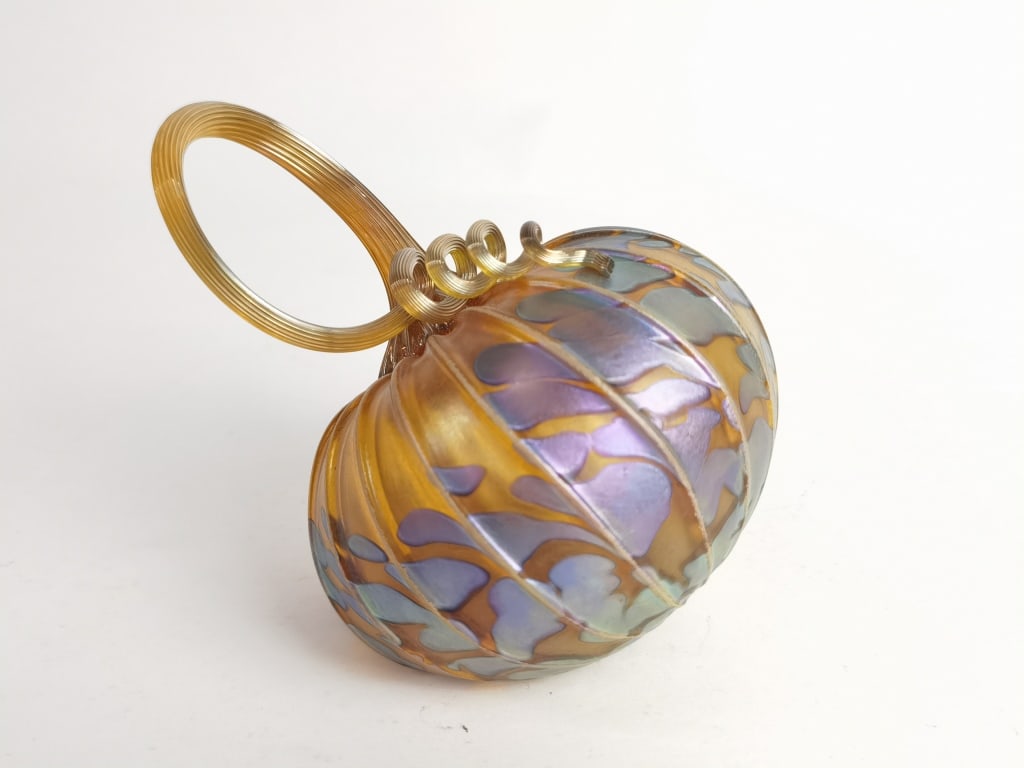 2021 Jack Pine Iridescent Amber Art Glass Pumpkin (1 of 4)