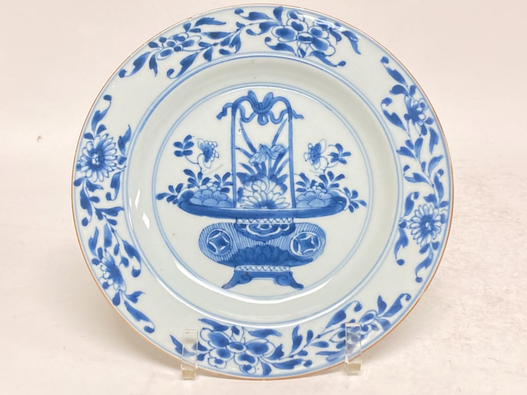 18th C. Chinese Export Porcelain B&W Plate (1 of 3)